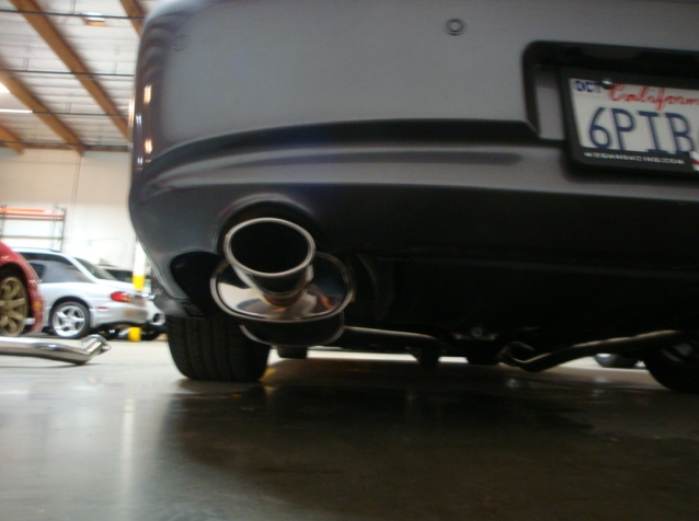 Megan racing - Infiniti G35 07-08 / G37 Sedan 09-13 – Stainless Rolled Tips – OE-RS – MR-CBS-IG094D-SRT-RR+RL+M