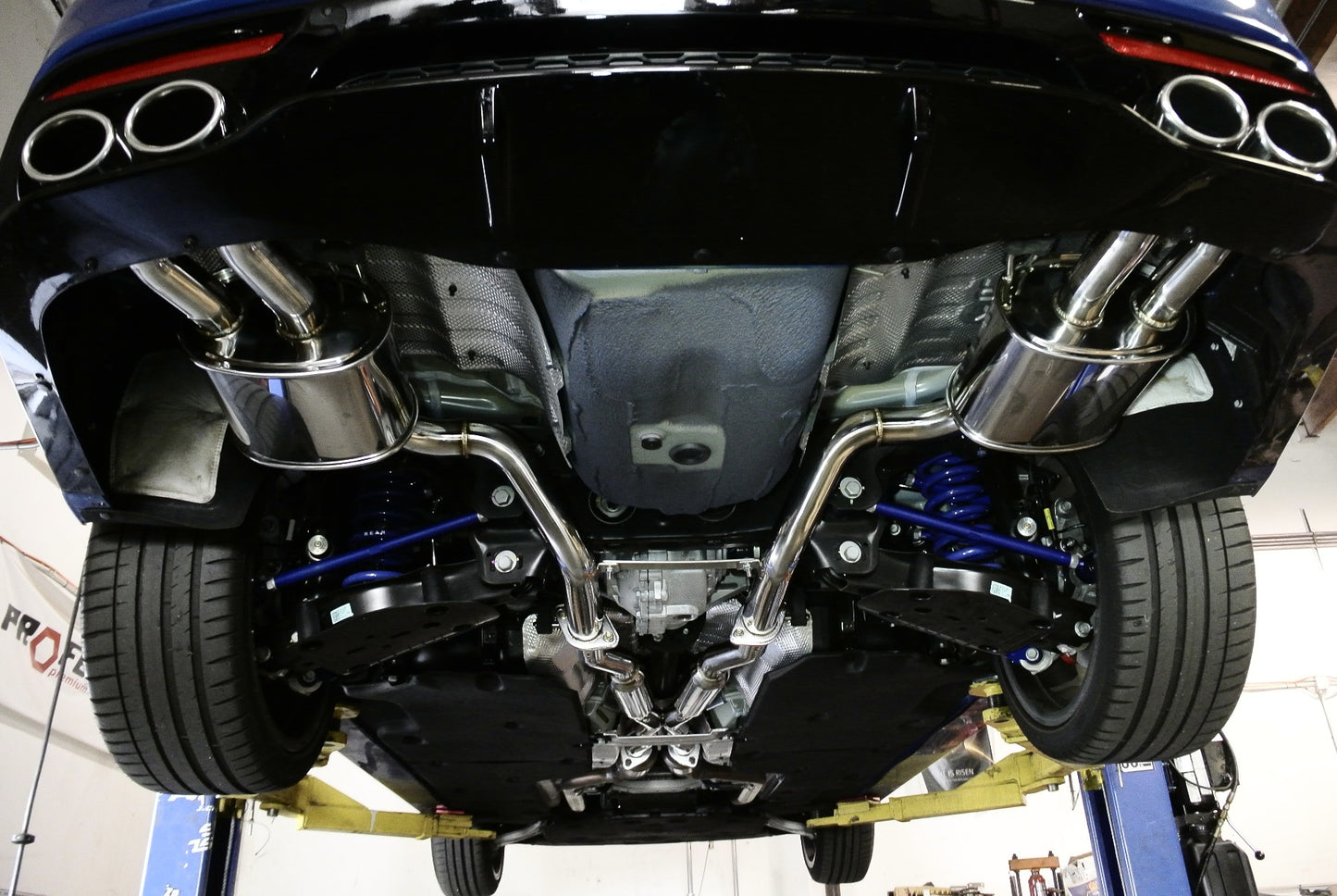 Megan Racing - Kia Stinger V6 18+ Exhaust System – MR-CBS-KST18-M + MR-CBS-KST18-R