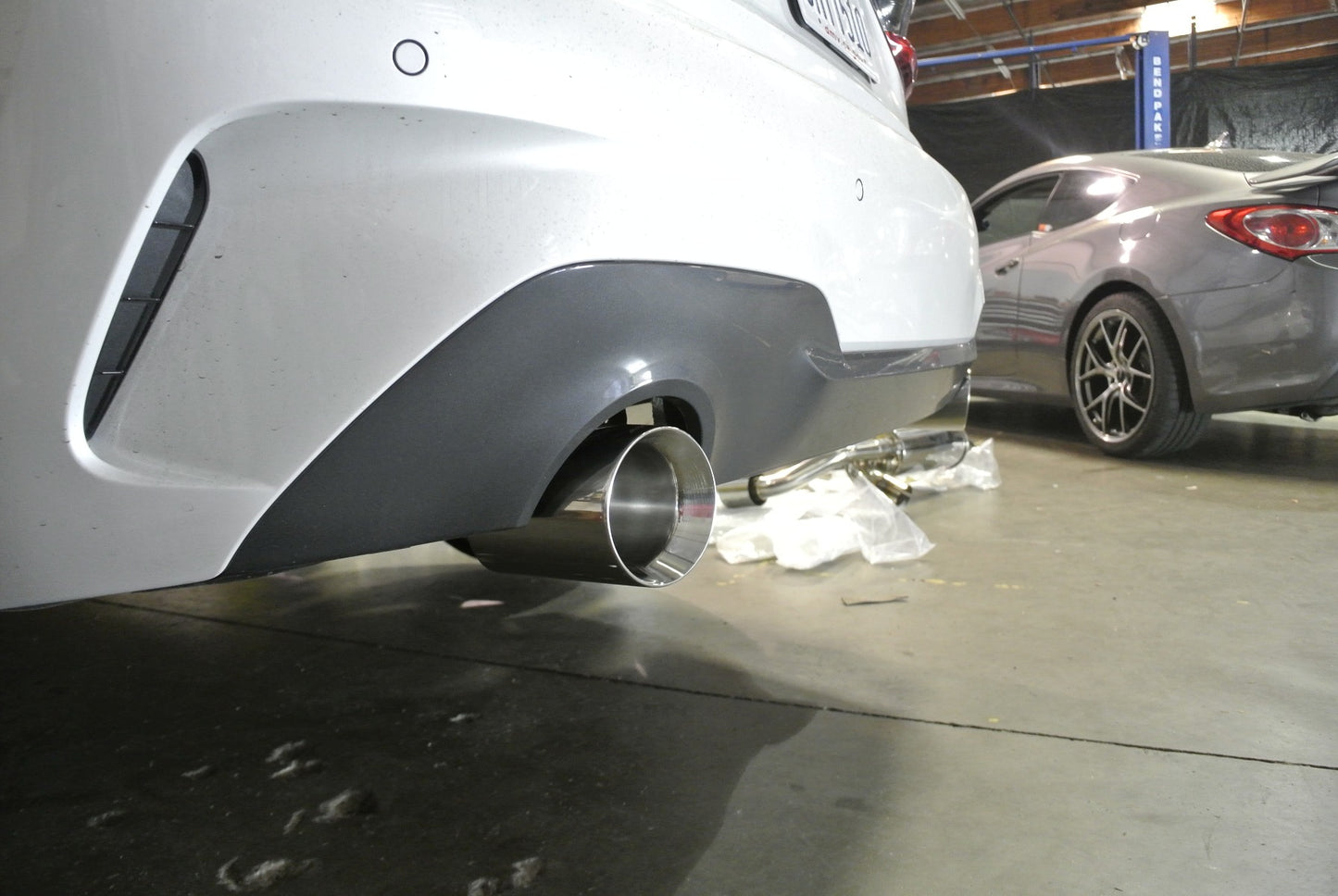 Megan Racing - BMW 3-Series (G20 RWD) 2019+ Supremo Exhaust System (Black Chrome Tip) – MR-ABE-BG20-BC