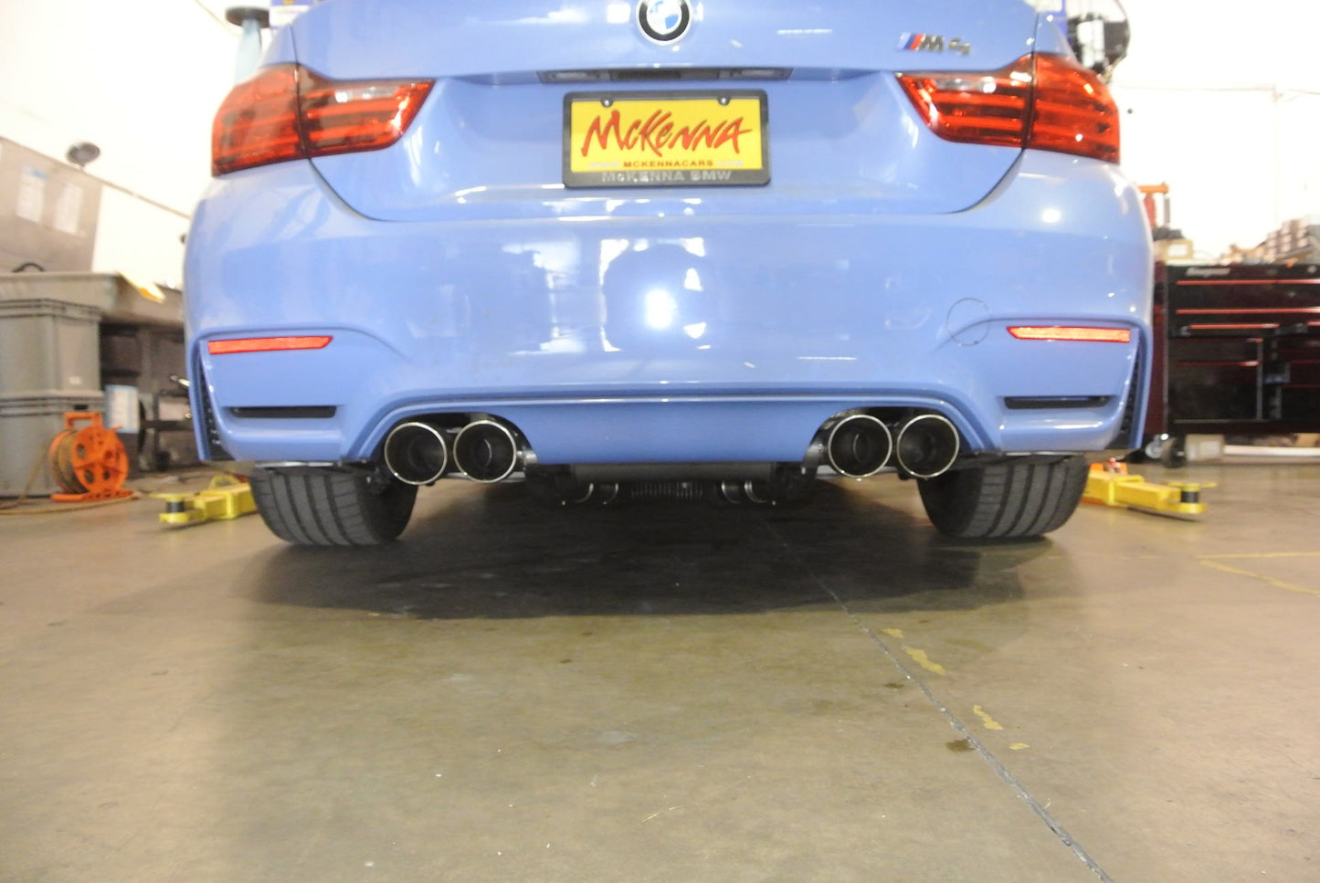 Megan Racing - BMW M3 (F80) 15-19 / M4 (F82) 15-19 – Supremo Exhaust System – Black Chrome Tips – MR-ABE-BF82-BC