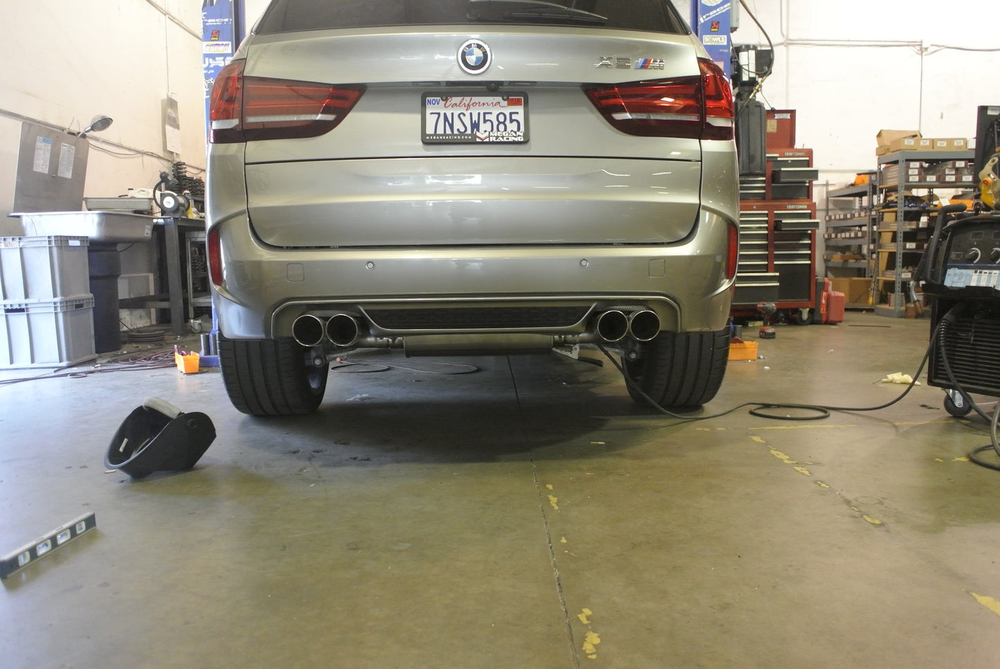 Megan Racing - BMW X5M (F85) 2015+ / X6M (F16) 2014+ (Excludes Regular X5/X6) Supremo Exhaust – Raw Metal Tips – MR-ABE-BX5M15-RM