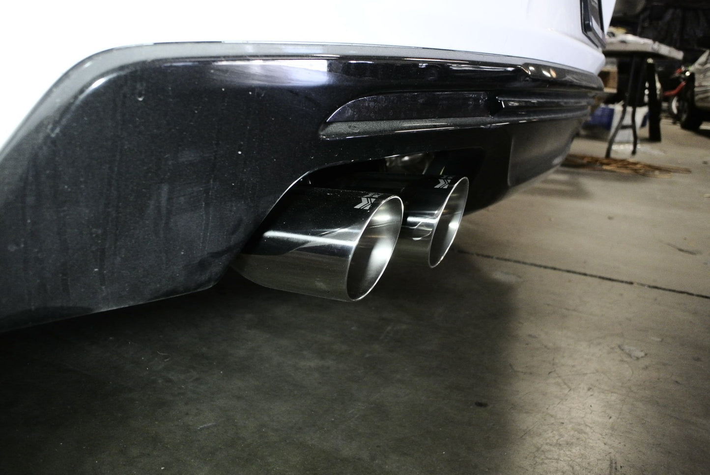 Megan Racing - Chevrolet Camaro SS 2016-2023 Exhaust System (Stainless Quad Tip) – MR-ABE-CCA16-V2