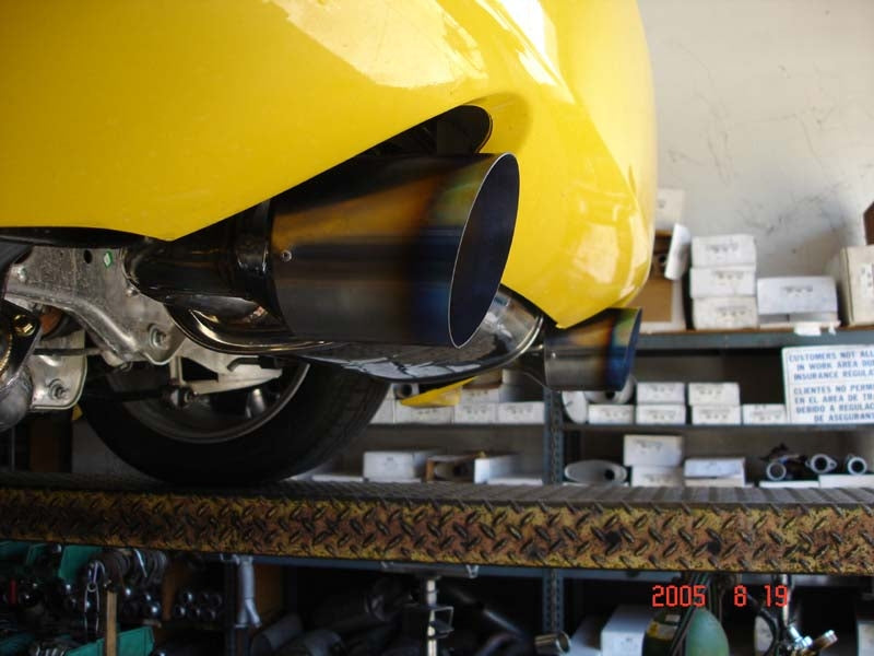 Megan Racing - Nissan 350Z – Burnt Rolled Tips – OE-RS – MR-CBS-350Z-VO