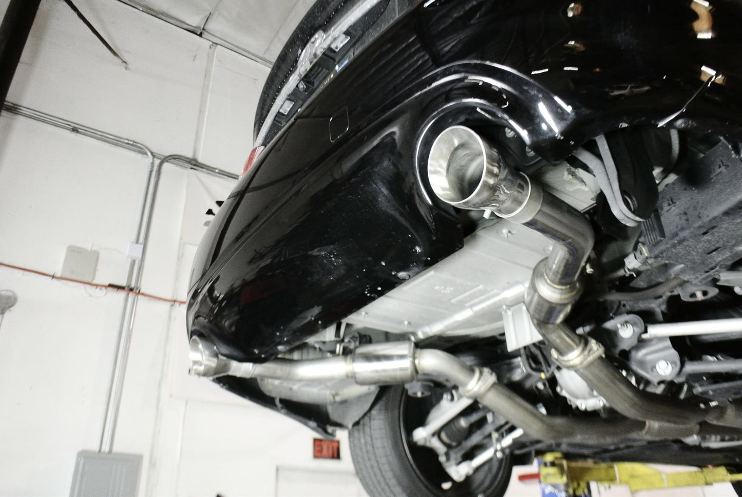 Megan Racing - Infiniti Q50 2016+ (3.0 Twin Turbo) AWD/RWD (EXC NON-TURBO) Exhaust System – MR-CBS-IQ14X-R + MR-CBS-IQ14X-M