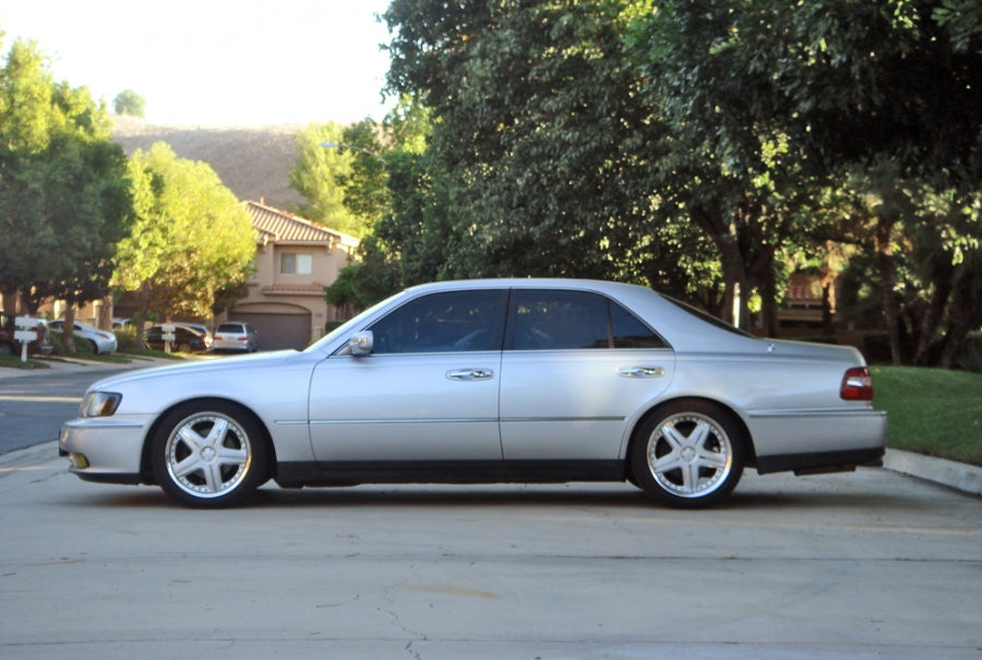 Megan Racing - Infiniti Q45 97-01 (w/ short Spindles/M12 pie studs) – Street Series Coilovers – MR-CDK-IQ97-V2