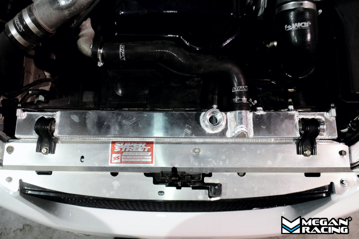 Megan Racing - Lexus IS300 00-05 V2 Radiator (Triple Pass) – MR-RT-LI01-V2